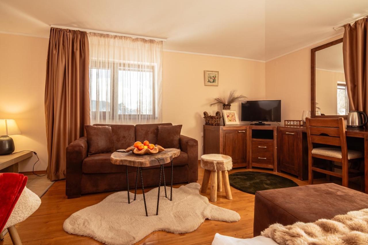 Hotel Smilen Smoljan Esterno foto