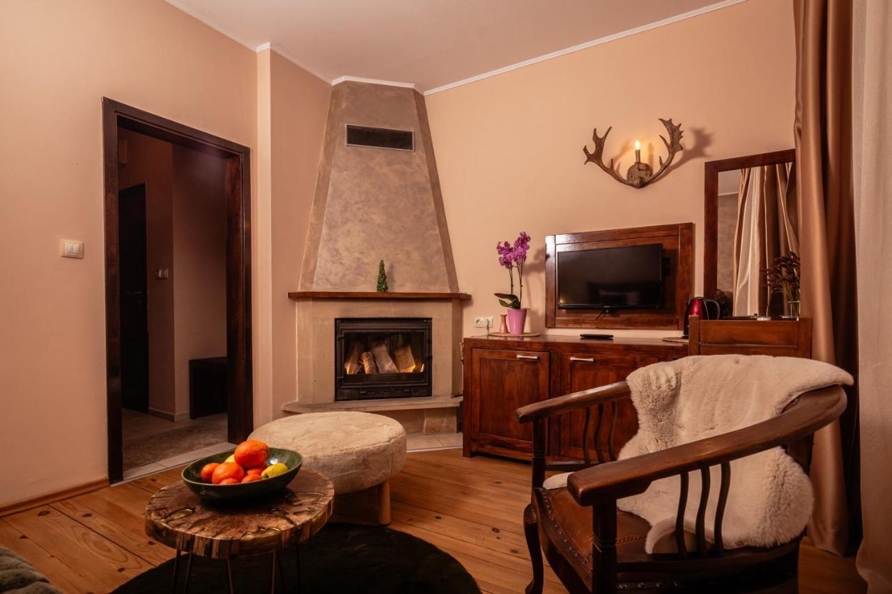 Hotel Smilen Smoljan Esterno foto