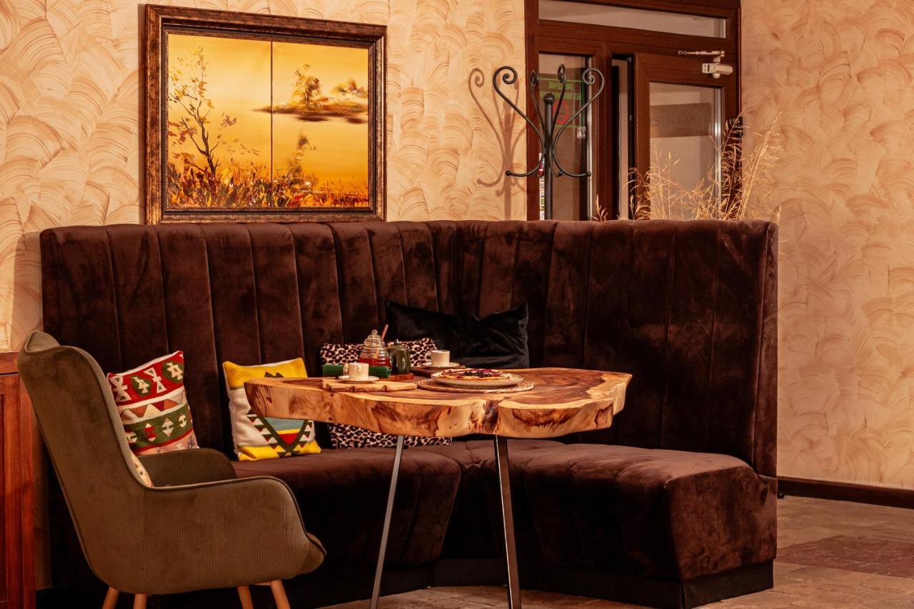 Hotel Smilen Smoljan Esterno foto