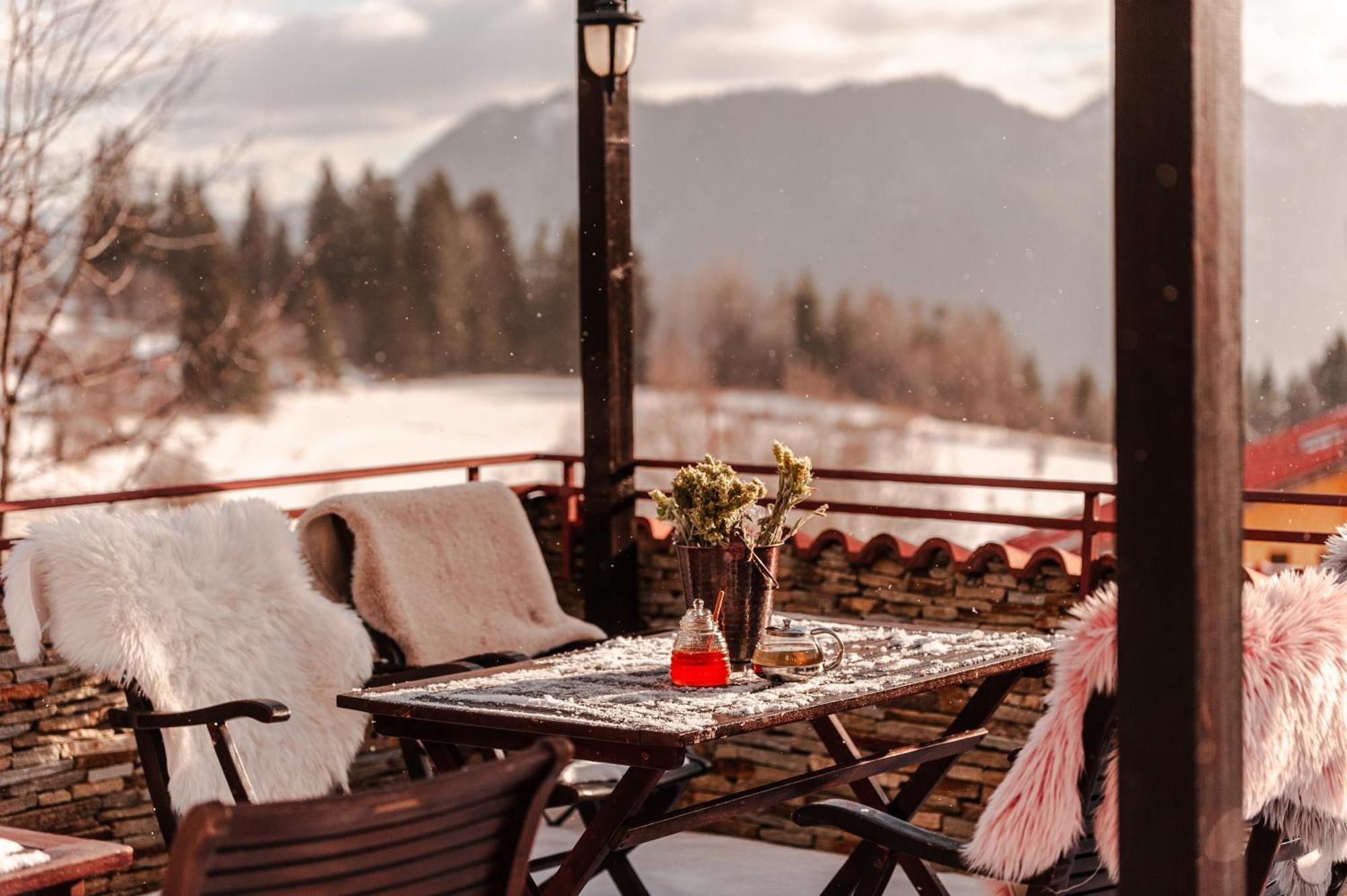 Hotel Smilen Smoljan Esterno foto