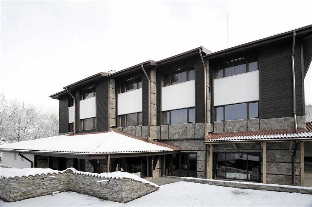 Hotel Smilen Smoljan Esterno foto