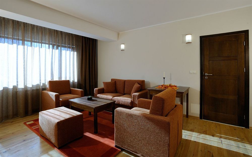 Hotel Smilen Smoljan Esterno foto